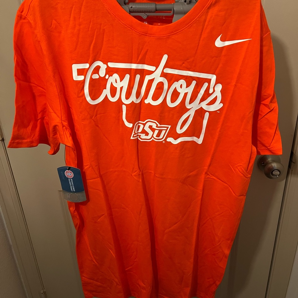 Men's Nike Oklahoma State University Cowboys State T-Shirt (L)